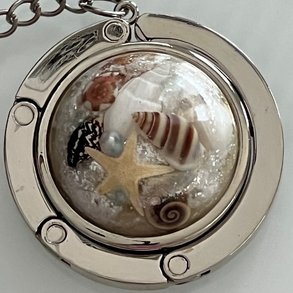 Handbags - Purse Hanger - Handmade - Fits Most Tables - Seashells